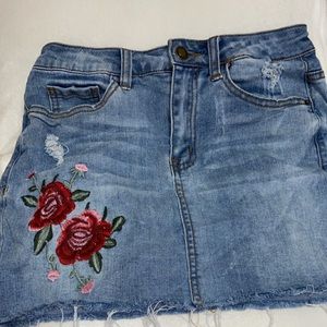 Denim skirt